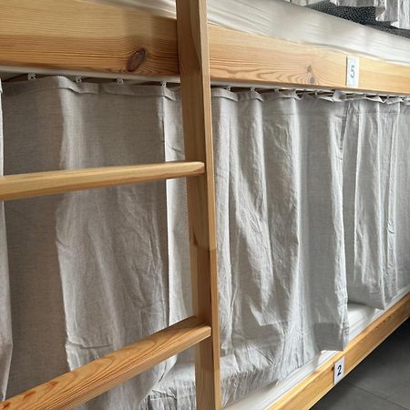 Green Hostel Katowice - 24H Parking Экстерьер фото