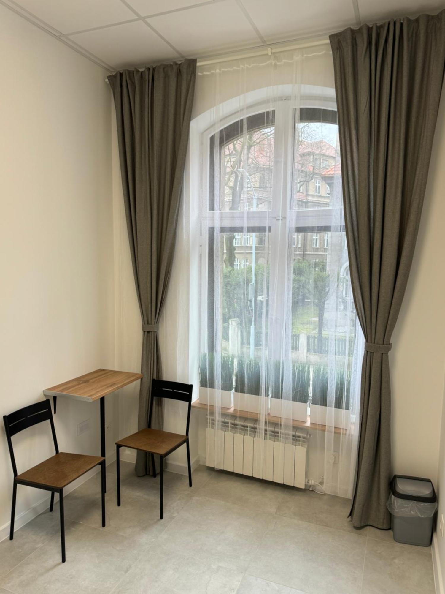Green Hostel Katowice - 24H Parking Экстерьер фото